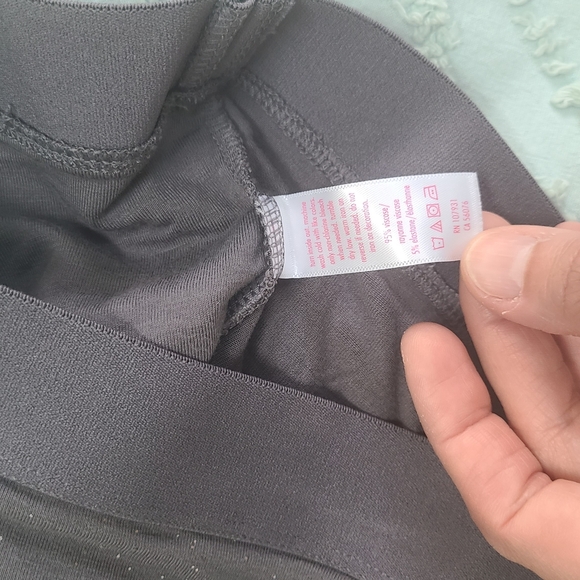 Sparkly Racer Back Tank - Picture 5 of 6